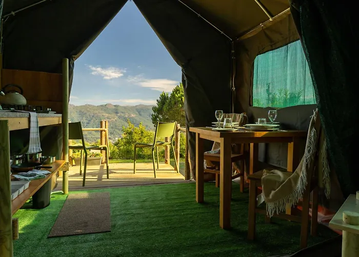Safari Glamping Portugal Gazelle ラグジュアリーテント *